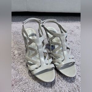 Naturalizer comfort shoes size 7.5 m